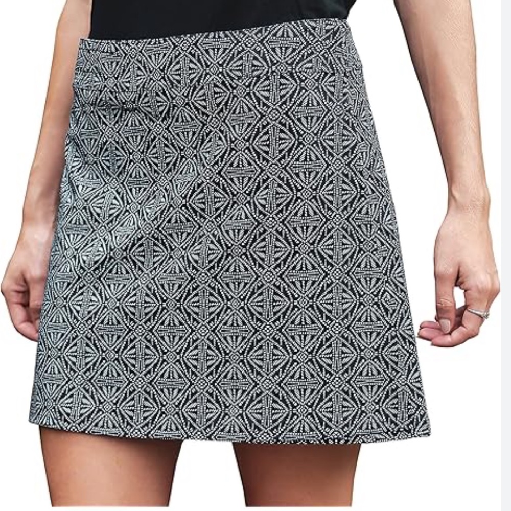 Rip Skirt Length 2
BLACK PEARL BATIK
XL Travel ResortWear
Vacations Beach
